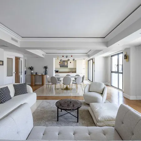 Apartment Carlton Riviera - *