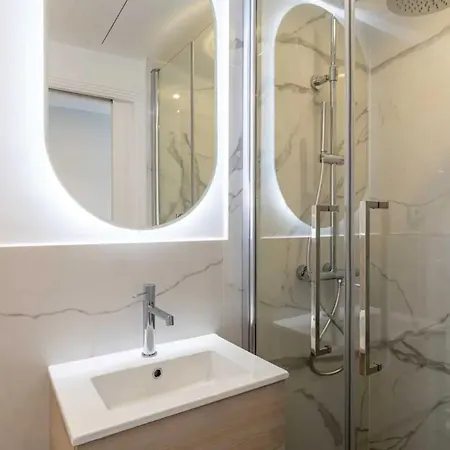 Apartment Carlton Riviera - *