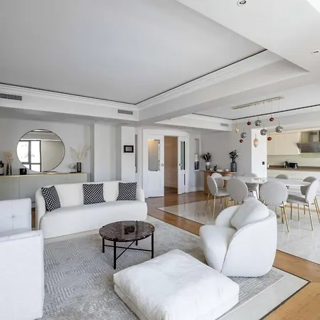 Apartment Carlton Riviera - *