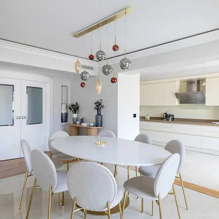 Apartment Carlton Riviera -