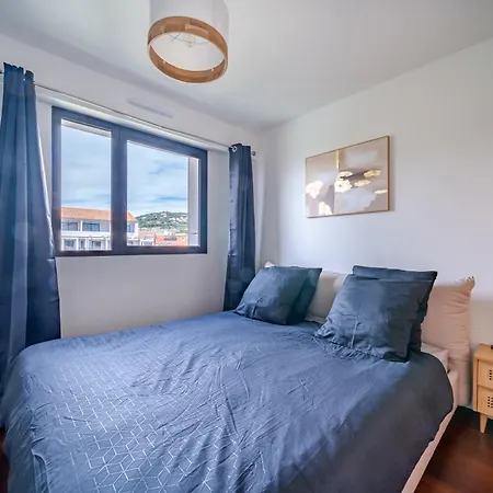 Carlton Riviera - Apartment